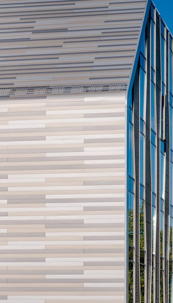 OMEGA DETAIL FACADE